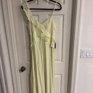 Long, light Yellow Express Dress